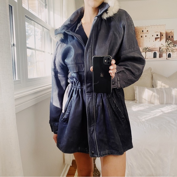 THE OLD MILL VINTAGE Leather Jacket with Real Fur - Picture 4 of 6